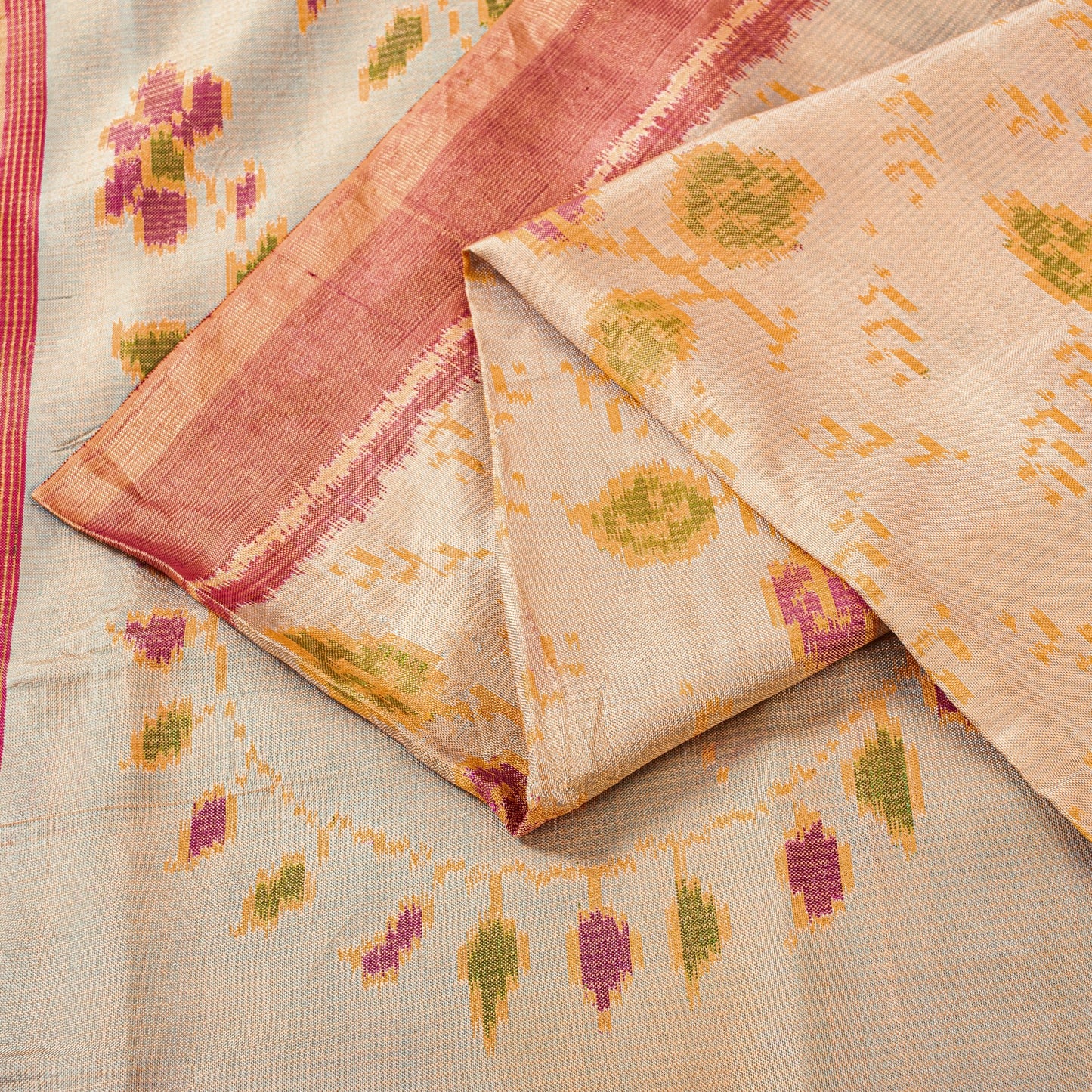 Sanskriti Vintage Beige-Pink Pure Silk Saree Ikat Hand Woven Patan Patola 5.5Yd
