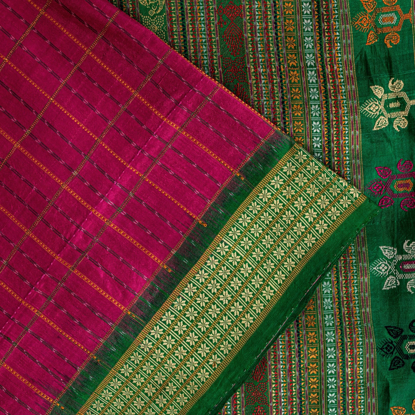 Sanskriti Vintage Pink Pure Silk Saree Peacock Floral Thread Hand-Woven 5.5 YD