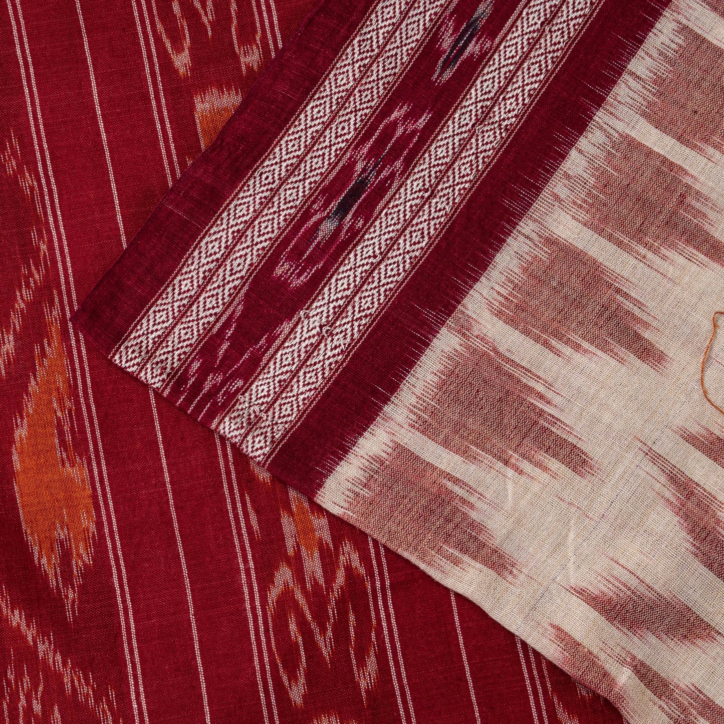 Sanskriti Vintage White-Red Pure Cotton Saree Ikat Hand Woven Sambhalpuri 5.5Yd