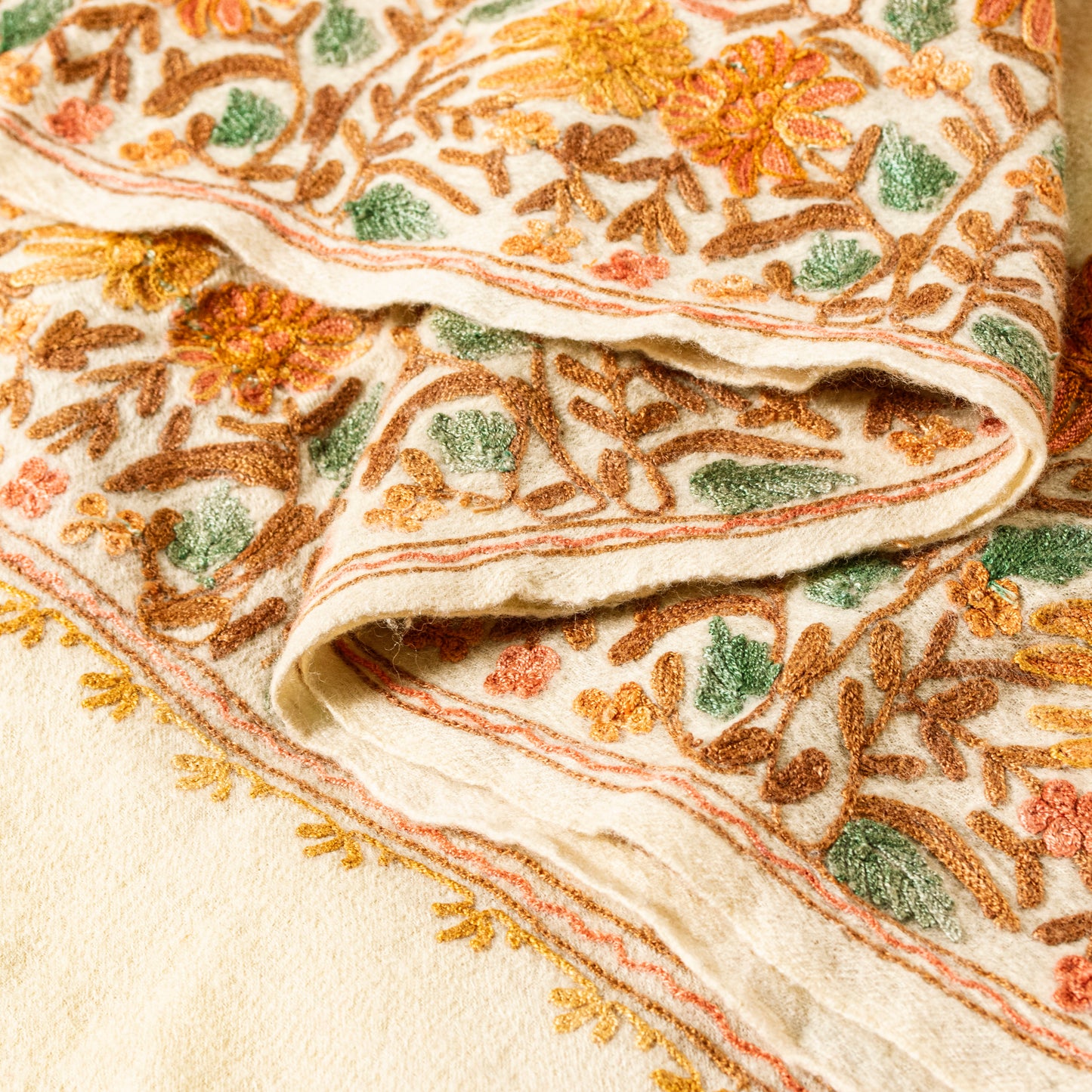 Sanskriti Vintage Cream Pure Woolen Shawl Hand Embroidered Ari Work Stole Scarf