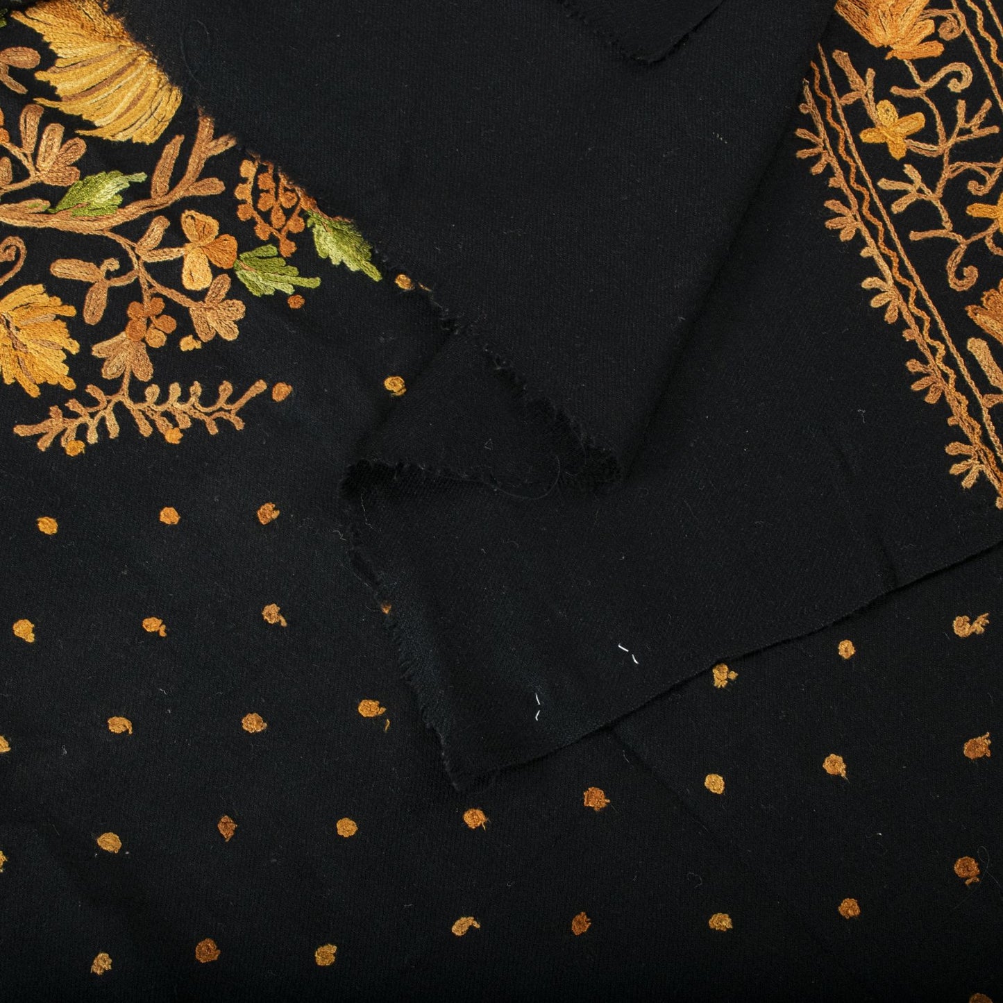 Sanskriti Vintage Black Pure Wool Shawl Kashmiri Aari Embroidered Floral Stole