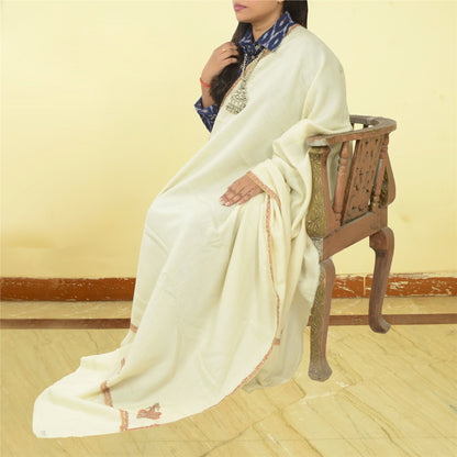 Sanskriti Vintage Ivory Long Shawl Handmade Ari Work Pure Woollen Scarf Stole