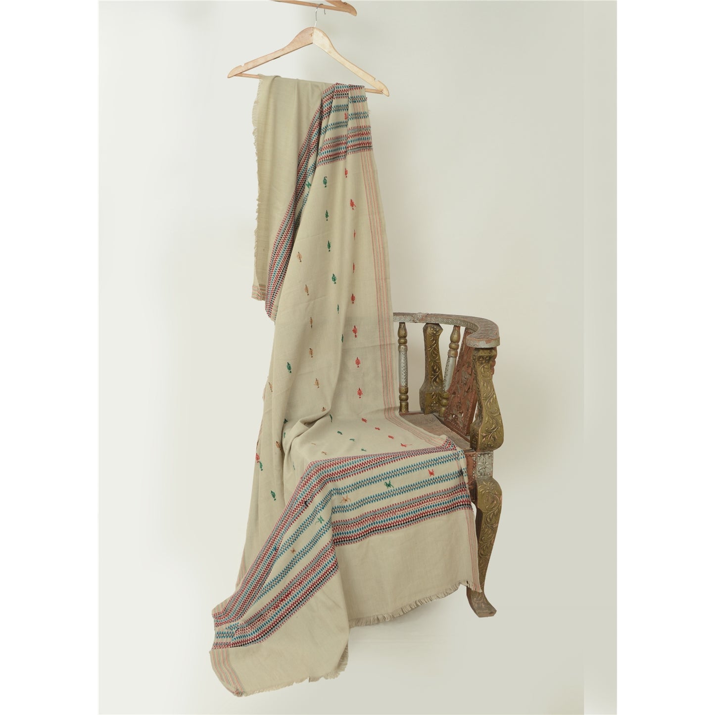 Sanskriti Vintage Long Shawl Pure Woollen Ivory Hand-Woven Scarf Throw Stole