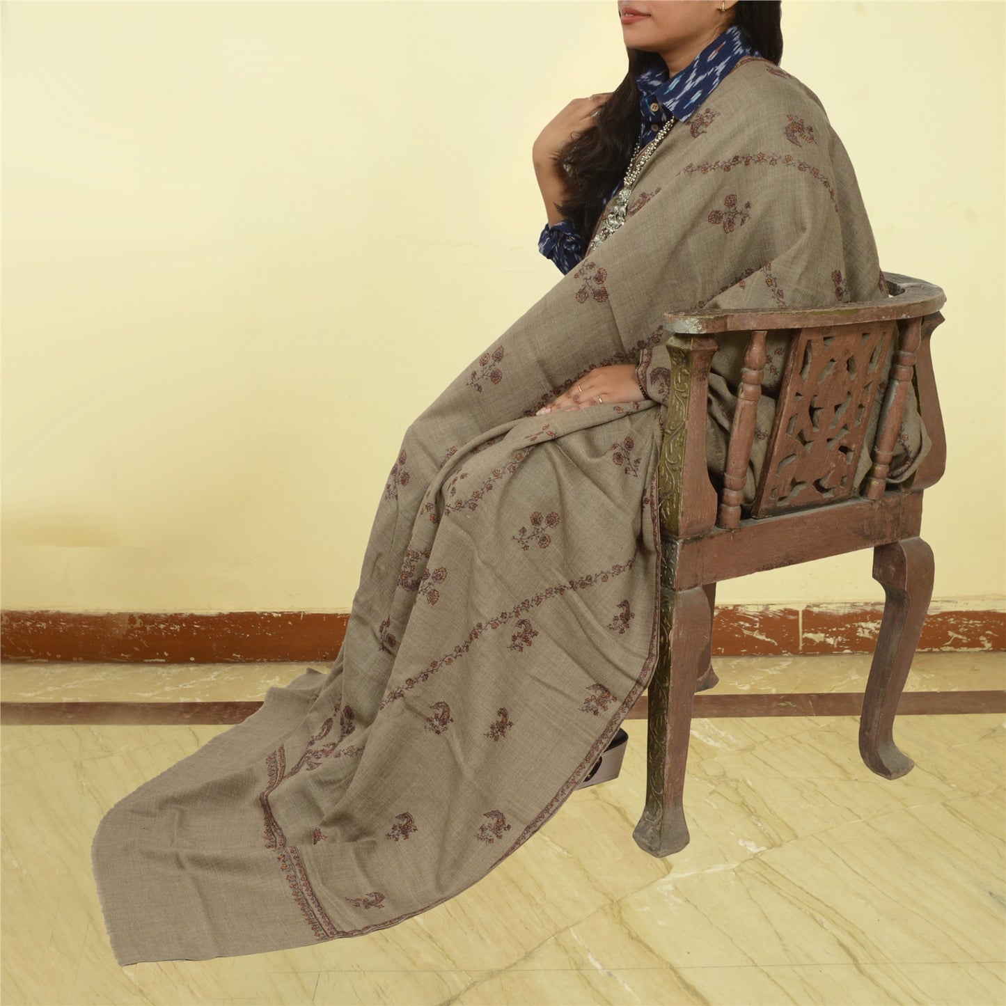 Sanskriti Vintage Long Brown Pure Woollen Shawl Handmade Suzani Scarf Stole