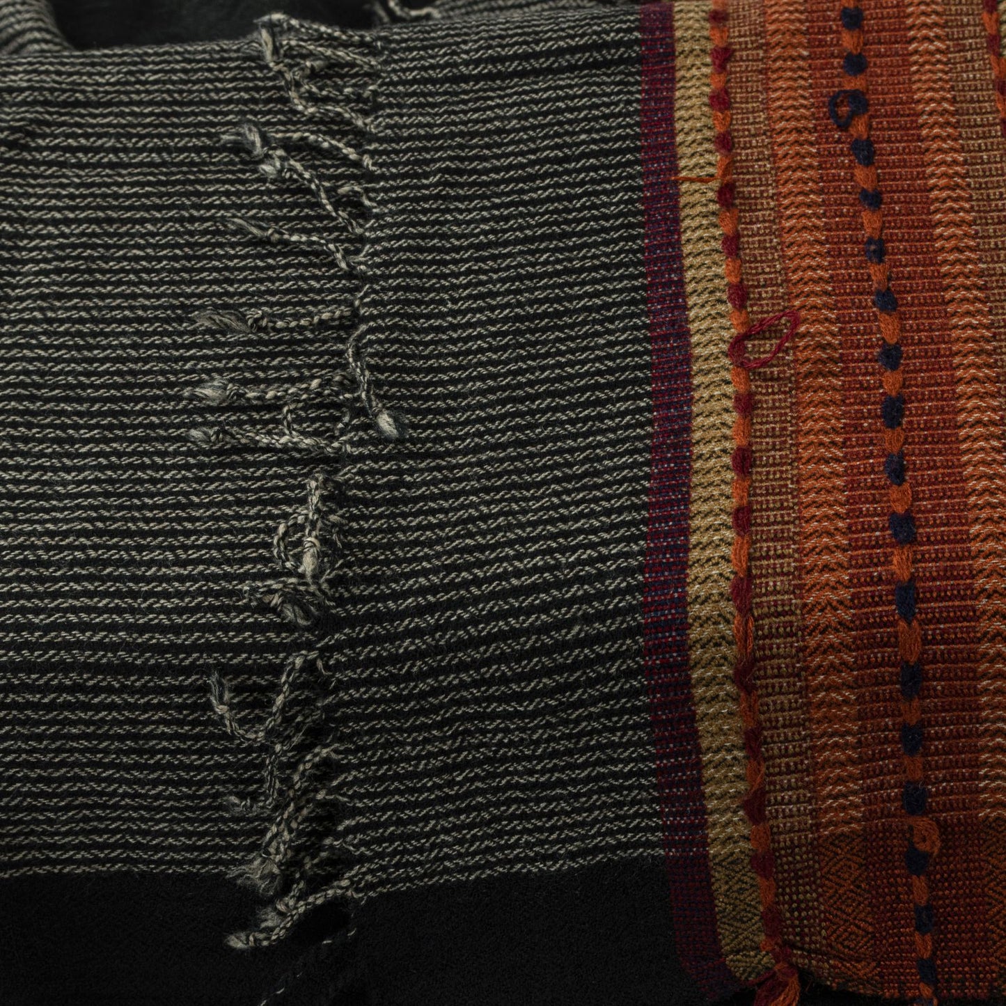 Sanskriti Vintage Black Pure Wool Shawl Woven Thread Border Stole Soft Warm Wrap