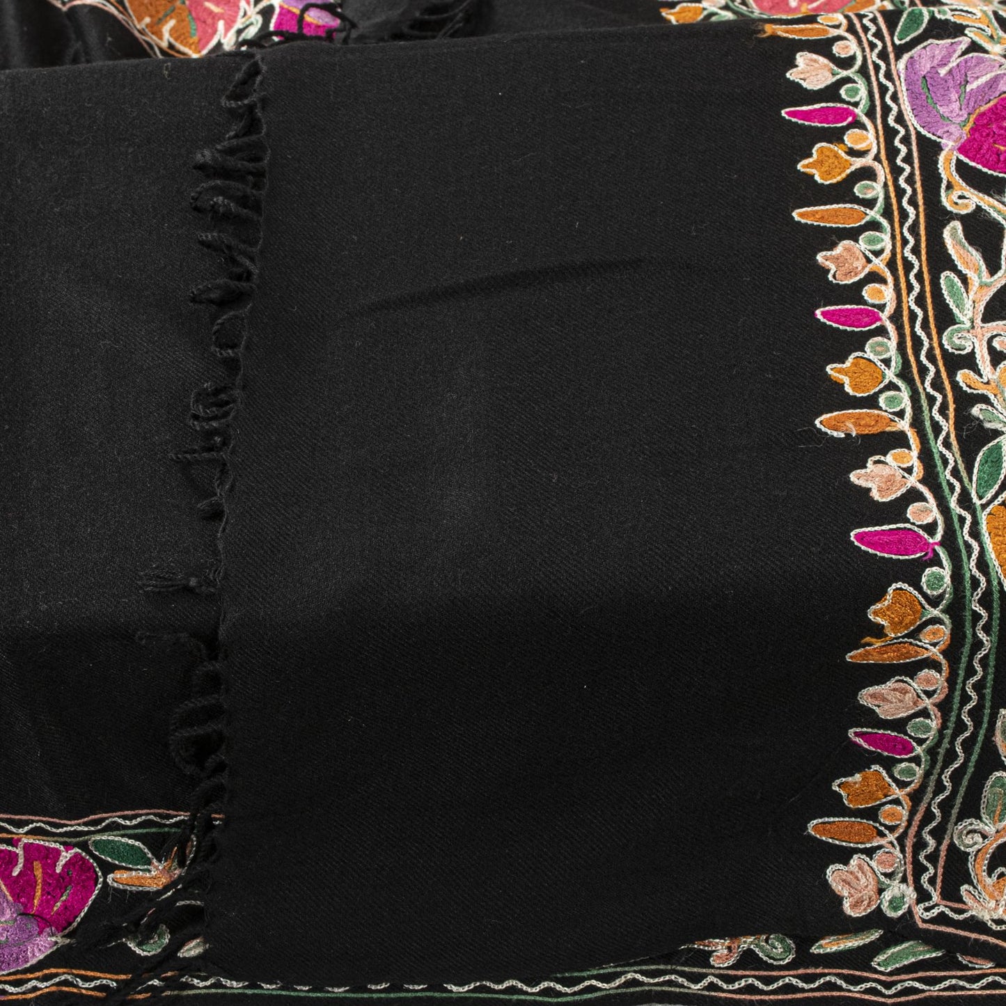 Sanskriti Vintage Black 100%Pure Wool Shawl Kashmiri Aari Embroidered Soft Stole