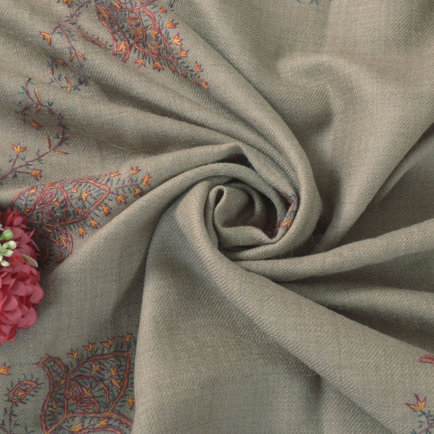 Sanskriti Vintage Gray Pure Wool Shawl Hand Embroidered Suzani Stole Scarf Wrap