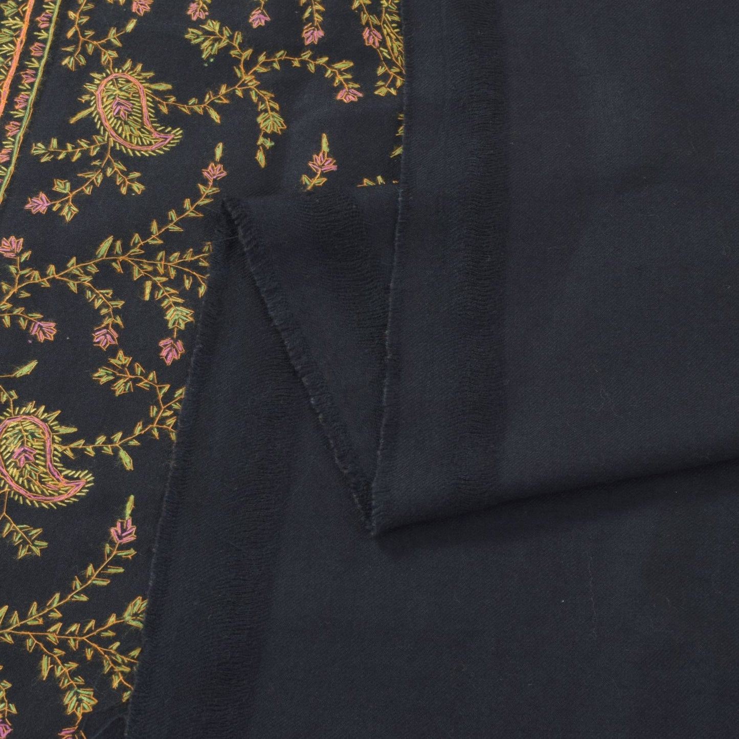 Sanskriti Vintage Black Pure Wool Shawl Hand Embroidered Suzani Stole Wrap Veil