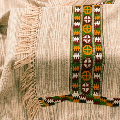 Sanskriti Vintage Cream Shawl 100% Pure Woolen Kullu Himachal Pradesh Of India Long Hand Woven Sustainable Stole Nect Head