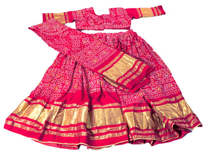 Sanskriti Vintage Pink Pure Cotton Skirt Choli Dupatta Set Bandhani Hand Painted