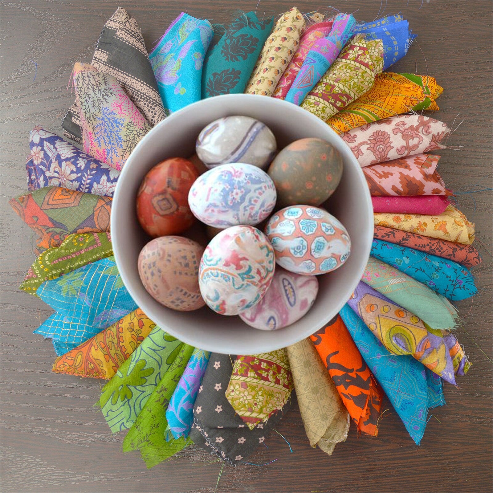 Sanskriti Vintage assorteret silkestofindpakning til påskeægfarvning – Kreativ håndværksdekoration