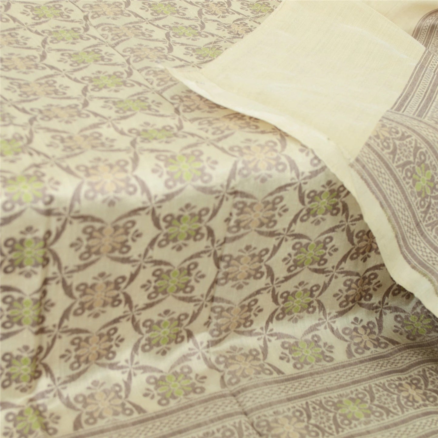 Sustainable Bulk Sarees Fabric - Sanskriti Vintage Recycled Georgette Sarees for Crafts and Projects