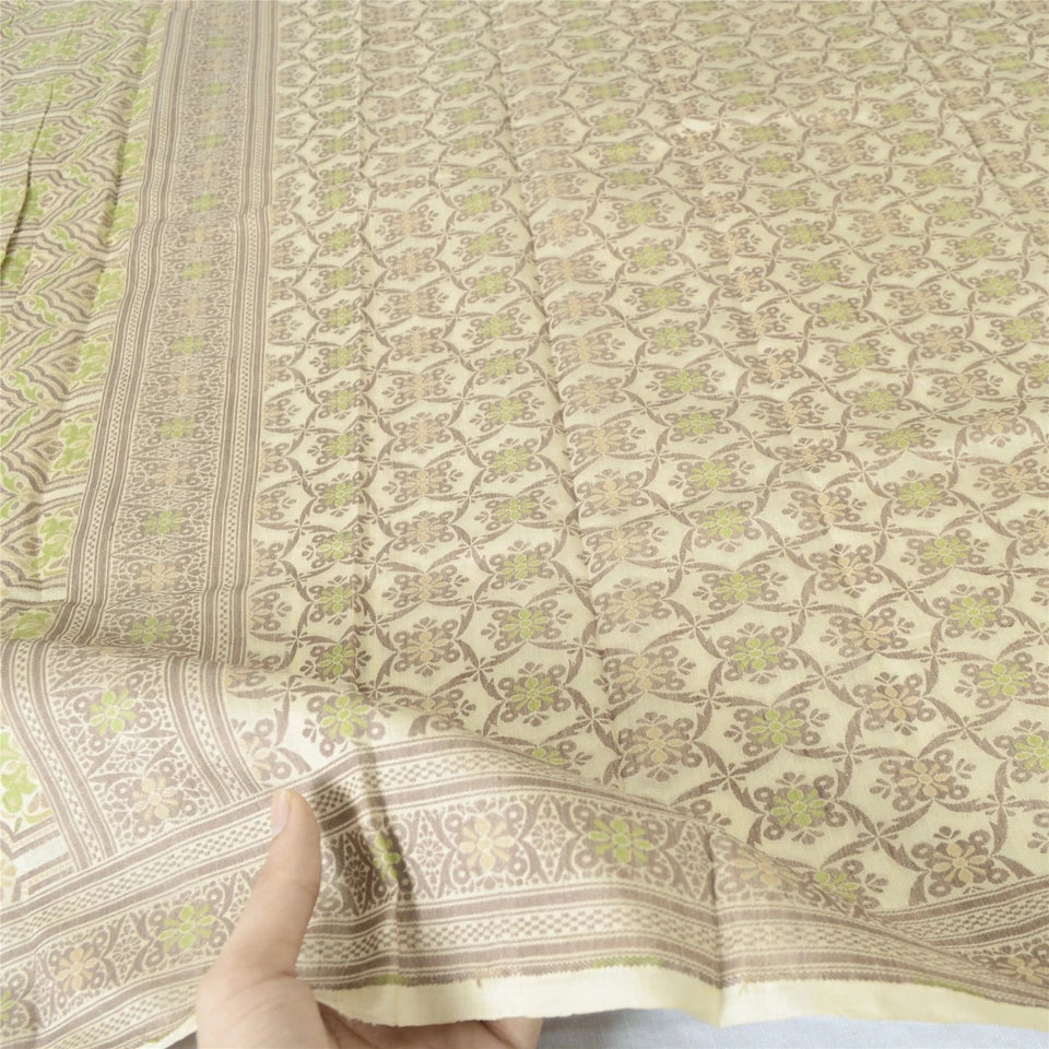 Sustainable Bulk Sarees Fabric - Sanskriti Vintage Recycled Georgette Sarees for Crafts and Projects
