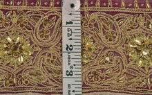 Load image into Gallery viewer, Antique Vintage Saree Border Hand Beaded Indian Craft Trims Lace 3.2&quot;W +5 Yard
