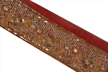 Load image into Gallery viewer, Antique Vintage Saree Border Hand Beaded Indian Craft Trims Lace 2.5&quot;W +1 Yard
