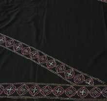 Load image into Gallery viewer, Vintage Dupatta Schal Long Stola Art Silk Black Hand Embroidered Kantha Scarves
