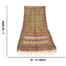 Load image into Gallery viewer, Sanskriti Vintage Dupatta Long Stole Woolen Wrap Hijab Printed Floral Scarves
