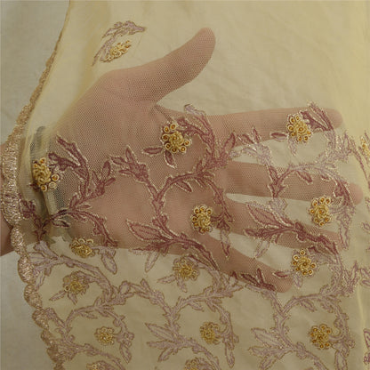 Sanskriti Vintage Creme Lange Dupatta Stole Net Mesh Slør Håndperlede Tørklæder