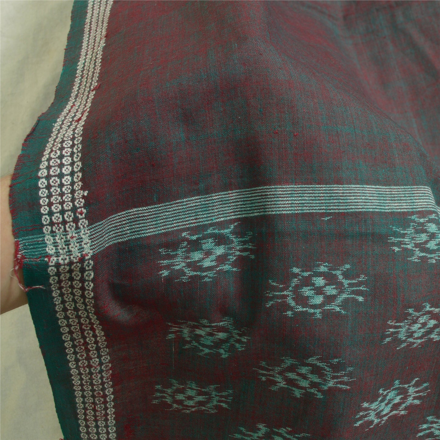 Sanskriti Vintage Long Stole Grøn/Rød Ren bomuldsvævet Sambalpuri Ikat Hijab