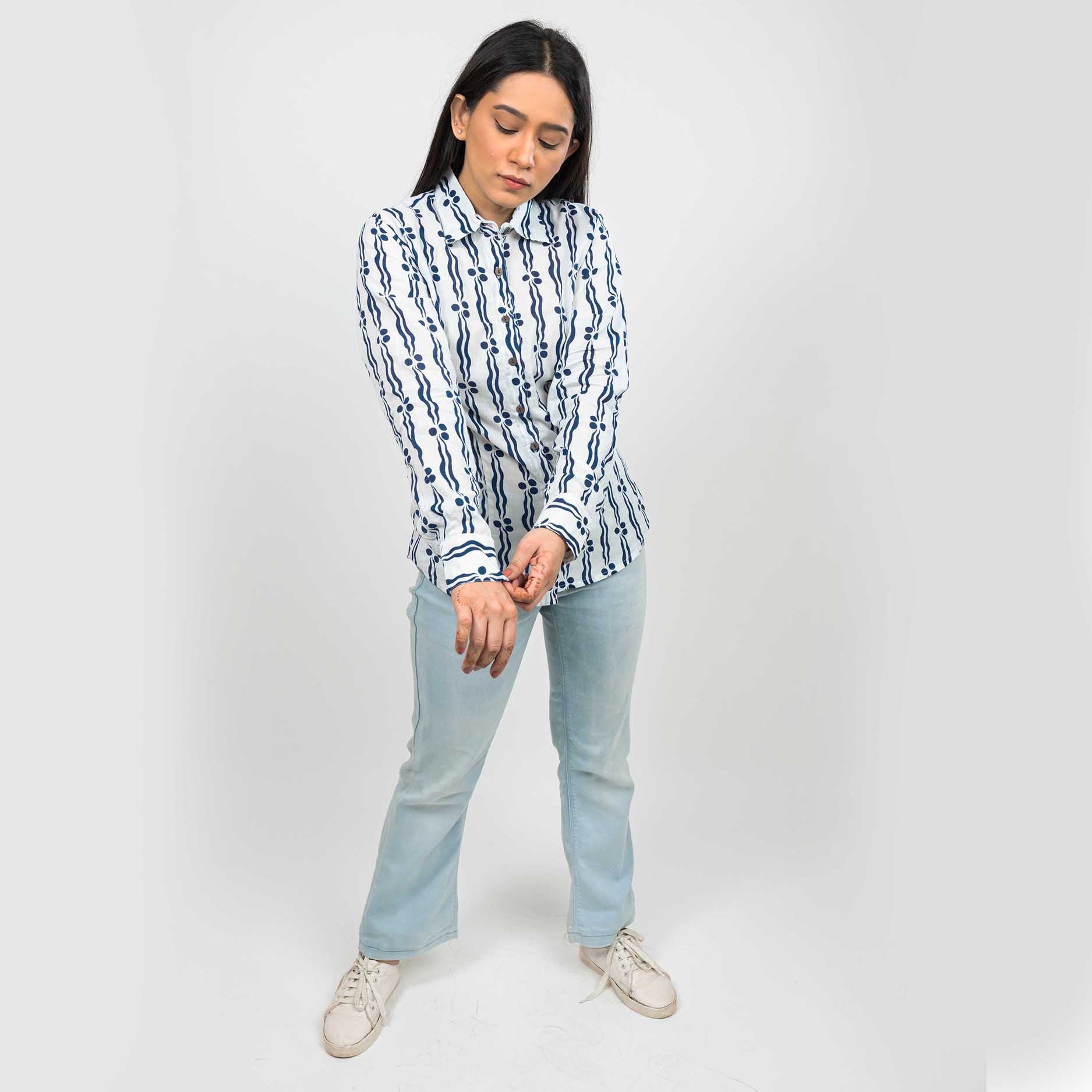 Sanskriti Vintage 100% Pure Cotton Casual Hand Block Printed Blue & White Full Sleeve Shirt