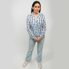Load image into Gallery viewer, Sanskriti 100% Pure Cotton Hand Block Printed Blazer Collar White Full Sleeve Shirt
