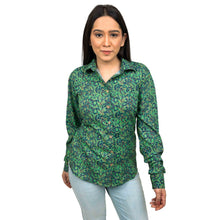Load image into Gallery viewer, Sanskriti Green Printed Viscose Rayon Floral Casual Full Sleeves Shirts
