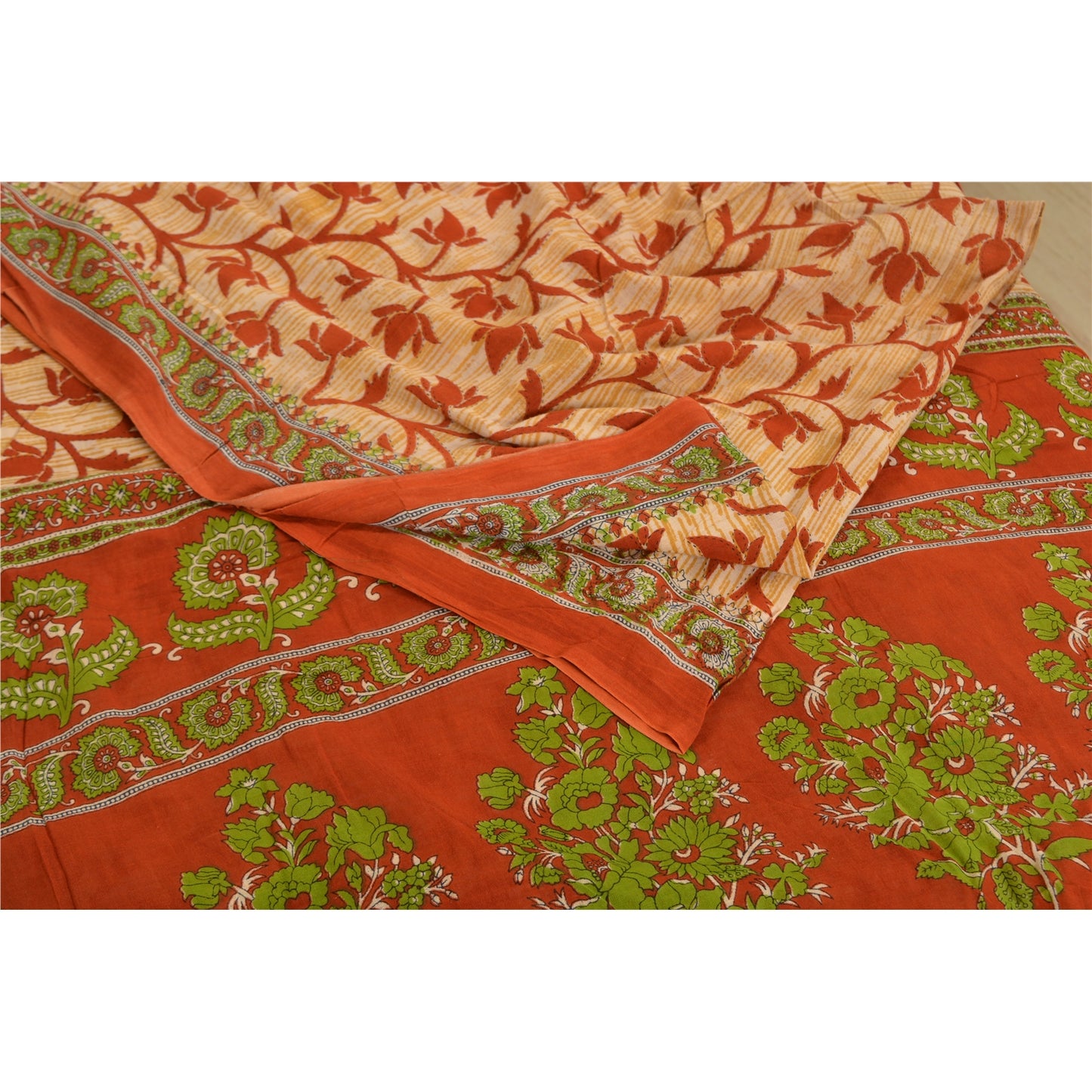 Sanskriti Vintage Sarees Cream & Red Printed Pure Cotton Sari Soft Craft Sustainable Fabric