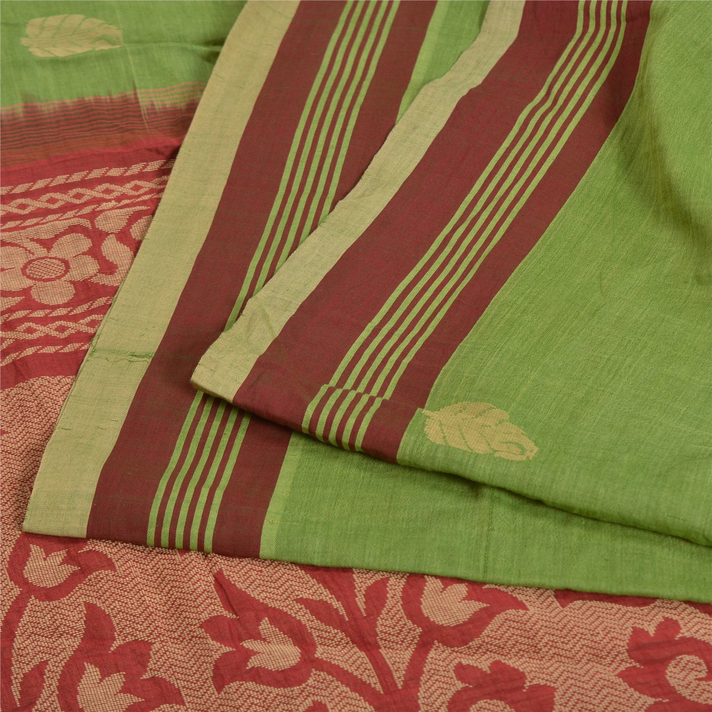 Sanskriti Vintage Sarees Green/Red Hand-Woven Pure Cotton Sari 5yd Craft Sustainable Fabric