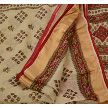 Load image into Gallery viewer, Vintage Floral Printed Saree Art Silk Craft Fabric Cream 5 Yard Cultural Sari
