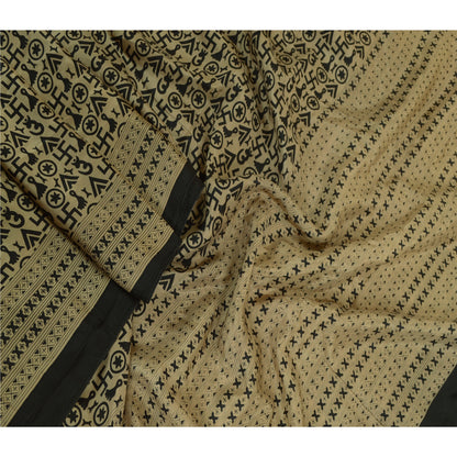 Sanskriti Vintage Sarees Beige Religiøse Symboler Trykt Ren Silke Sari Bæredygtigt Stof