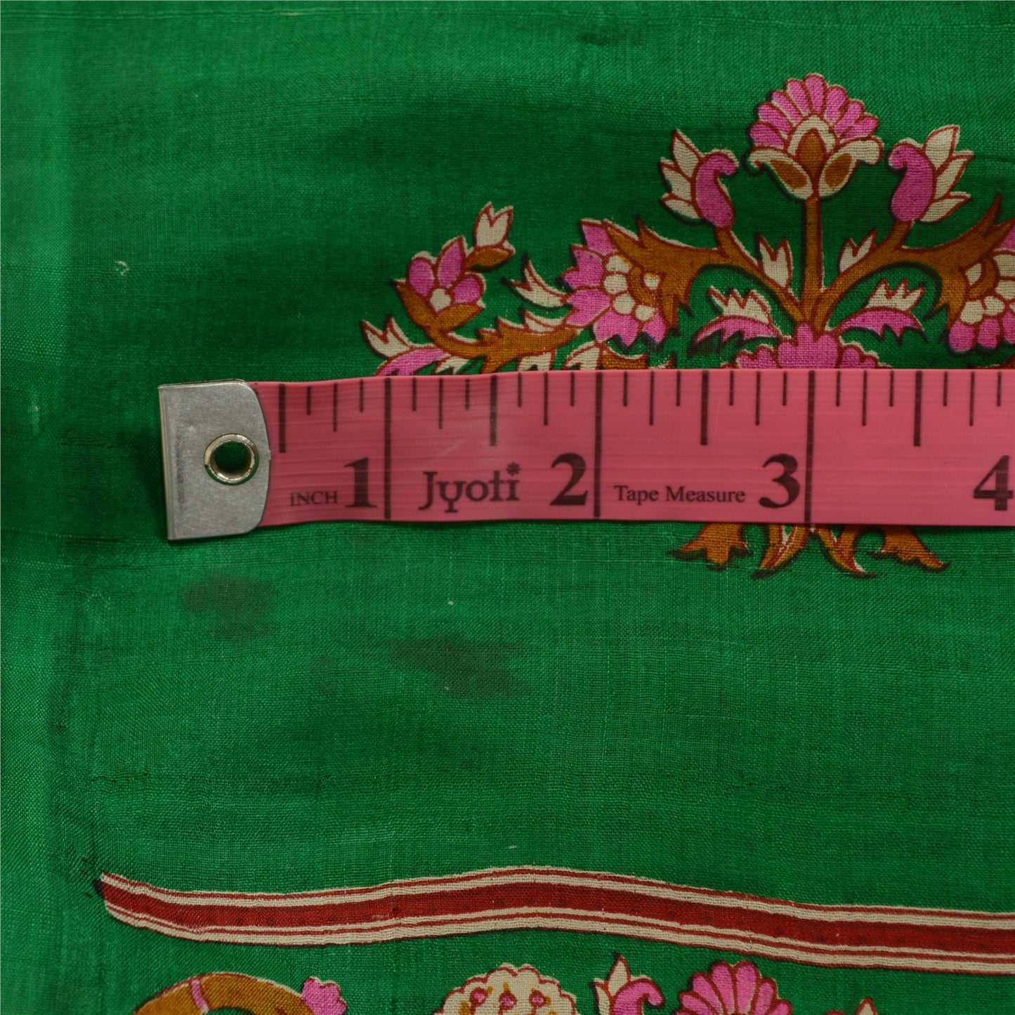 Sanskriti Vintage Sarees Quilting Felting Craft Sustainable Fabric Pure Silk Printed Sari