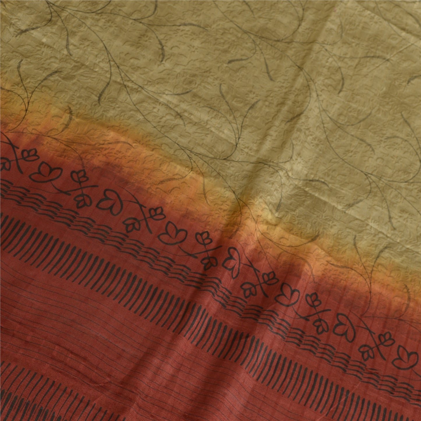 Sanskriti Vintage Sarees Shades of Cream/Red Pure Silk Printed Sari Craft Sustainable Fabric
