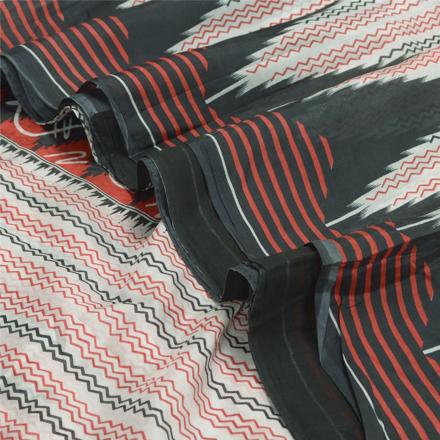 Sanskriti Vintage Sarees Ivory/Black Printed 100% Pure Silk Sari Craft Sustainable Fabric