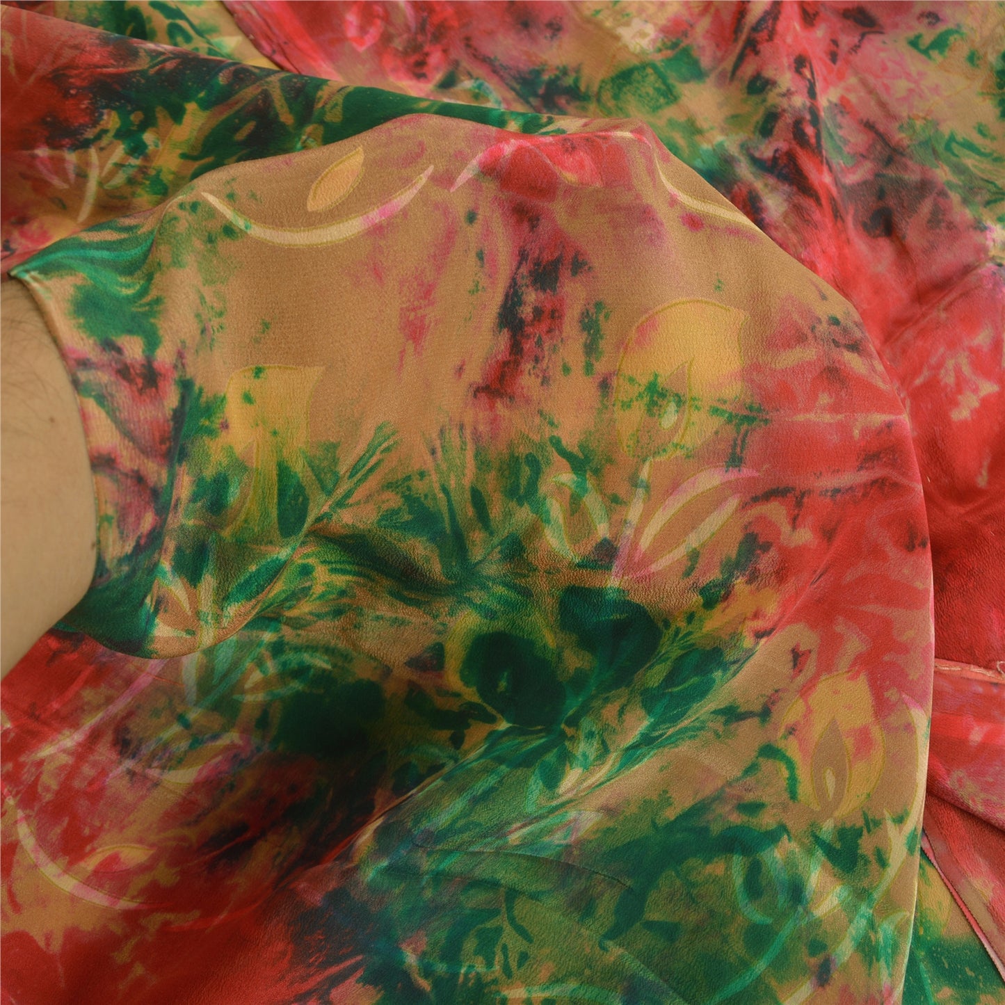 Sanskriti Vintage Sarees Indian Red Tie-Dye Pure Crepe Silk Sari Craft Sustainable Fabric