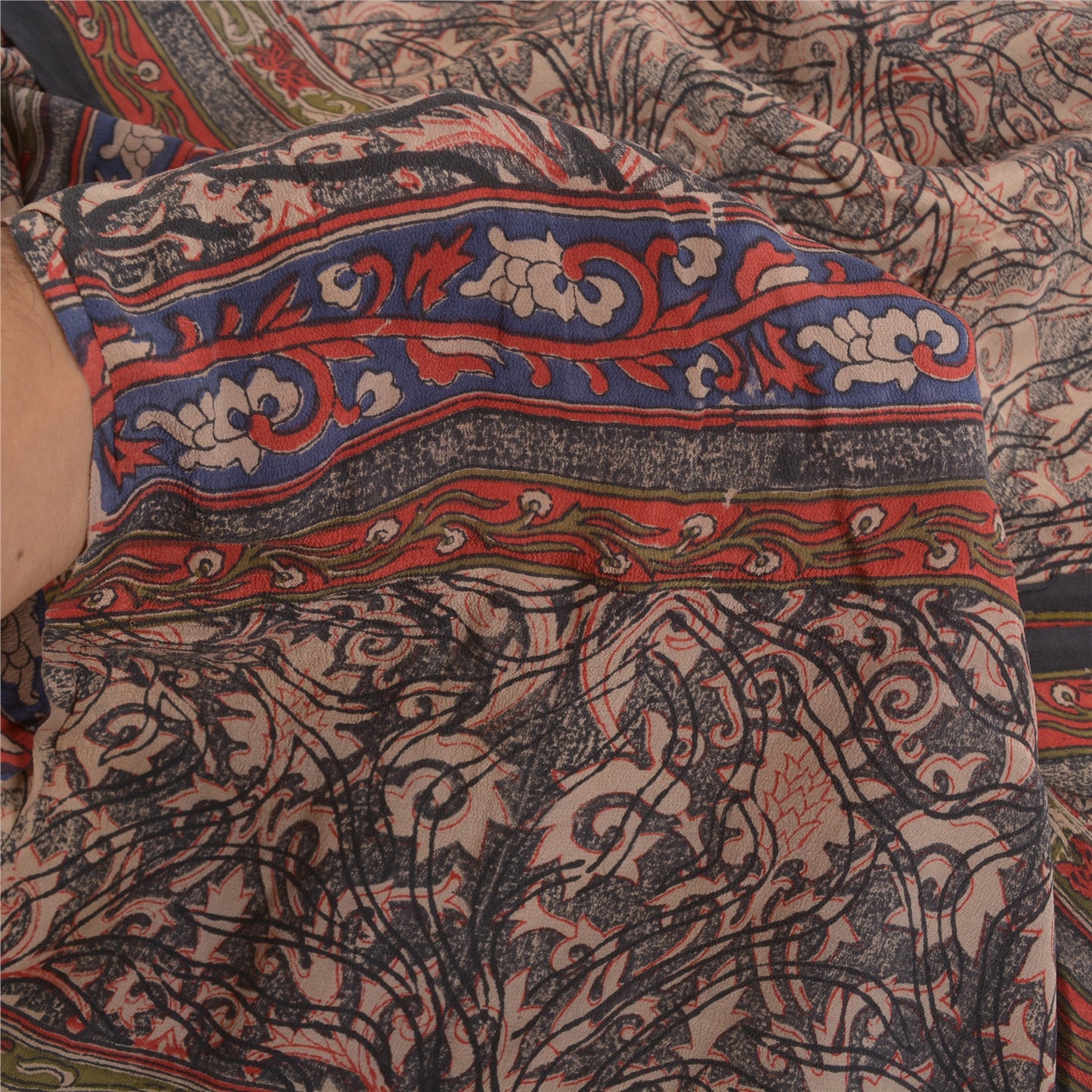 Sanskriti Vintage Sarees Indian Black Pure Crepe Silk Printed Sari Craft Sustainable Fabric