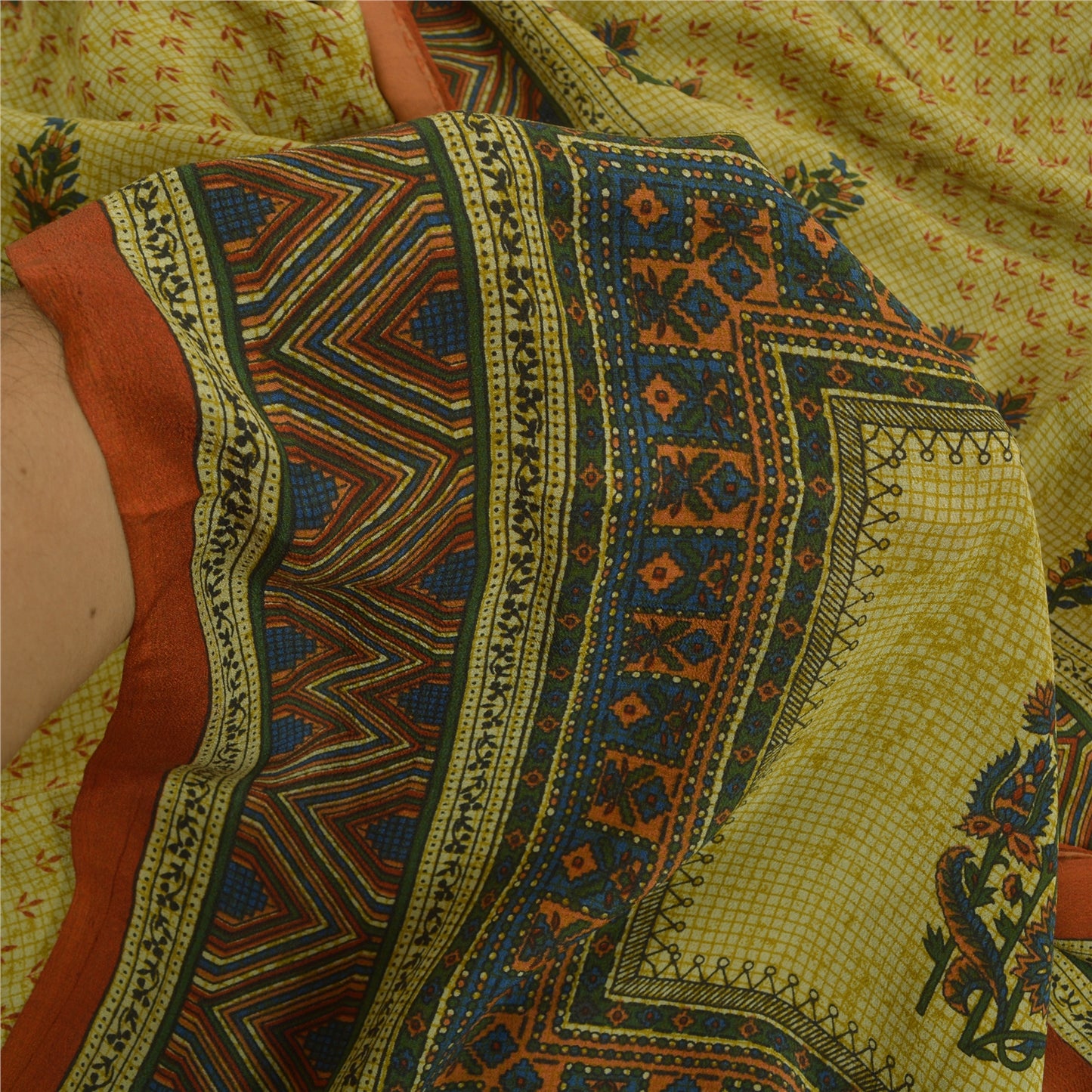 Санскритские винтажные сари зеленое 100% чистый креп шелк напечатанное сари ремесло устойчивая ткань