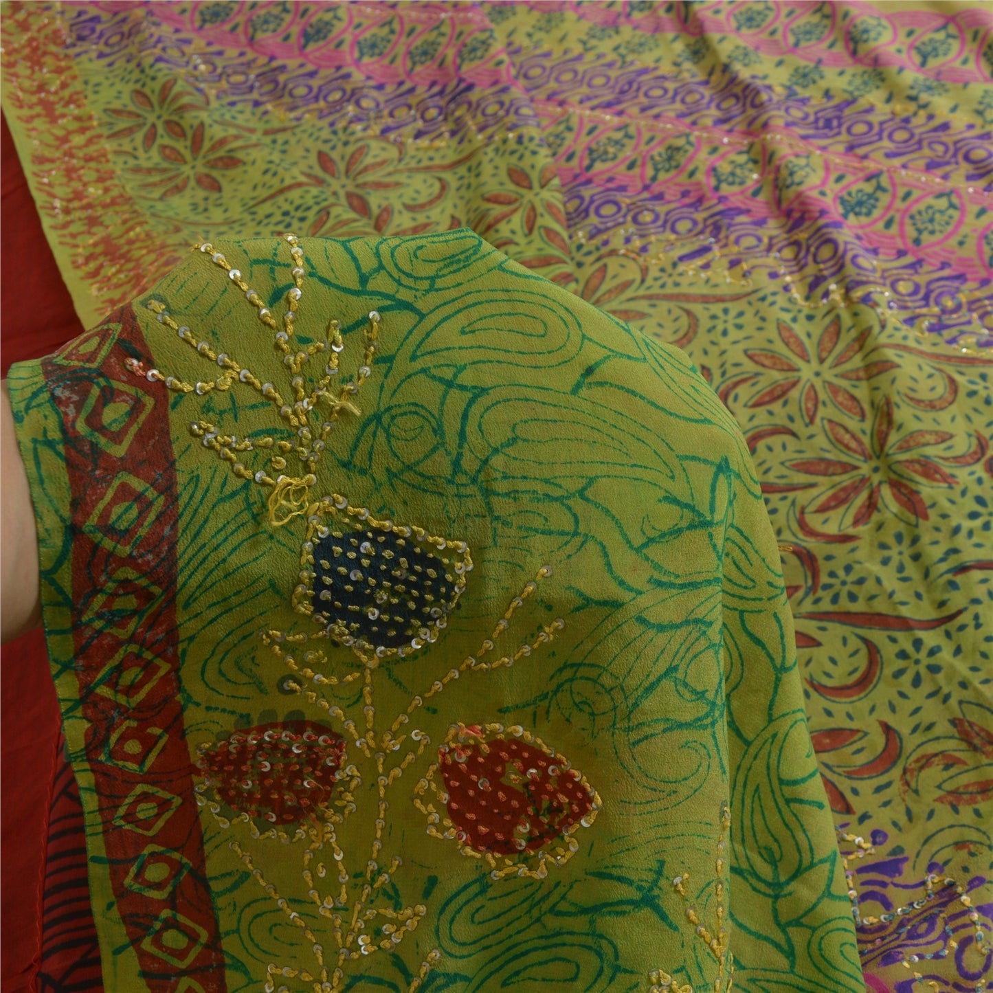 Sanskriti Vintage Sarees Red/Green Hand Bead Pure Crepe Print Sari Craft Sustainable Fabric