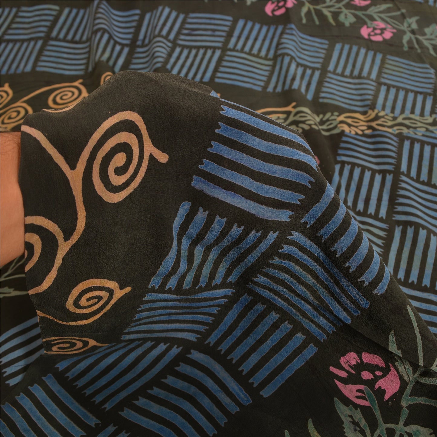 Sanskriti Vintage Sarees Indian Black Pure Crepe Silk Printed Sari Craft Sustainable Fabric