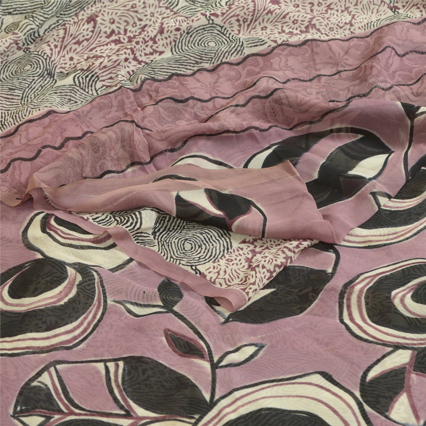 Sanskriti Vintage Sarees Mauve/Black Printed Pure Georgette Silk Sari 6yd Sustainable Fabric