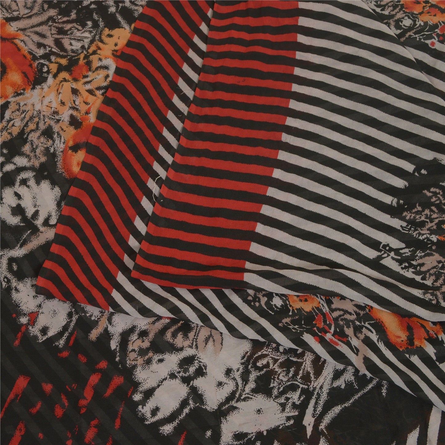 Sanskriti Vintage Sarees Black/Red Pure Georgette Silk Printed Sari Craft Sustainable Fabric
