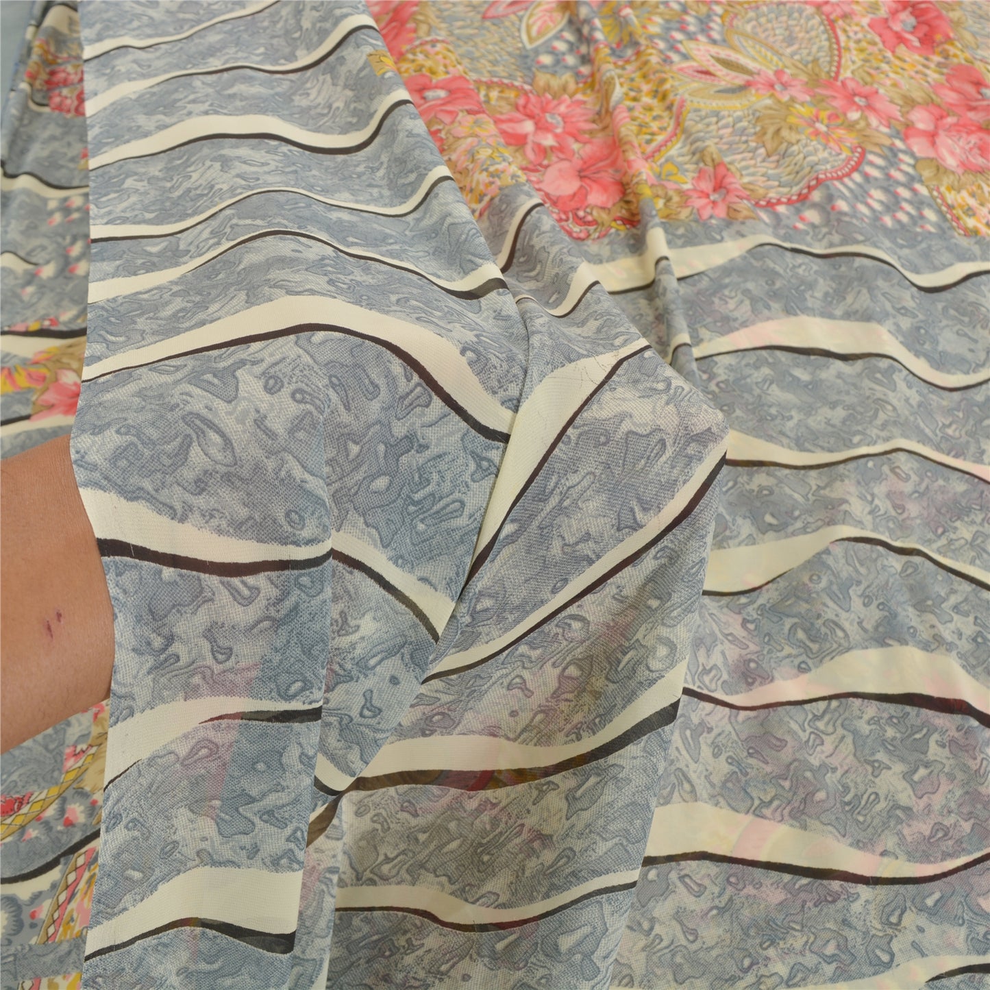 Sanskriti Vintage Gray Saree Georgette Printed Sari 5 Yard Floral Craft Sustainable Fabric