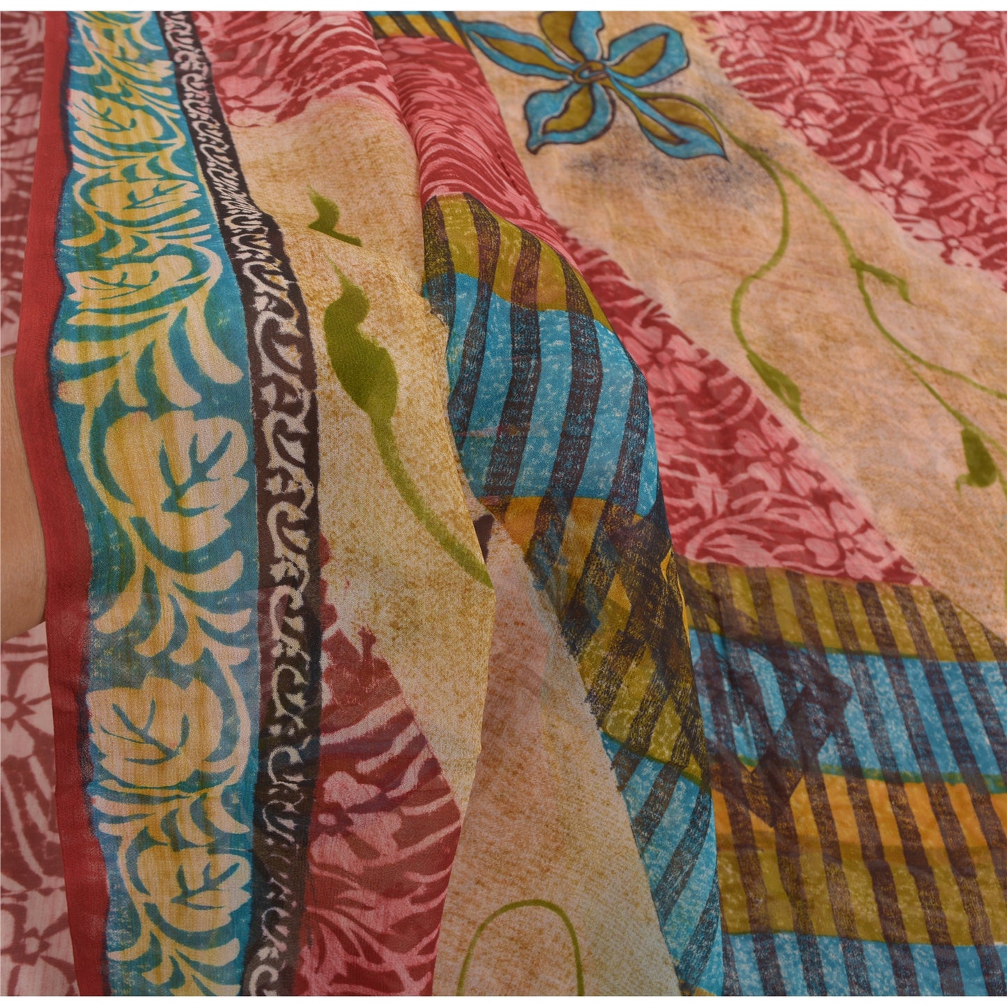Sanskriti Vintage 100% Pure Georgette Silk Red Floral Printed Saree 5Yd Craft Fabric Boho Floral Quilting Material For DIY Projects