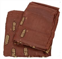 Load image into Gallery viewer, Vintage Indian Saree 100% Pure Silk Hand Beaded Craft Fabric Cultural Sari
