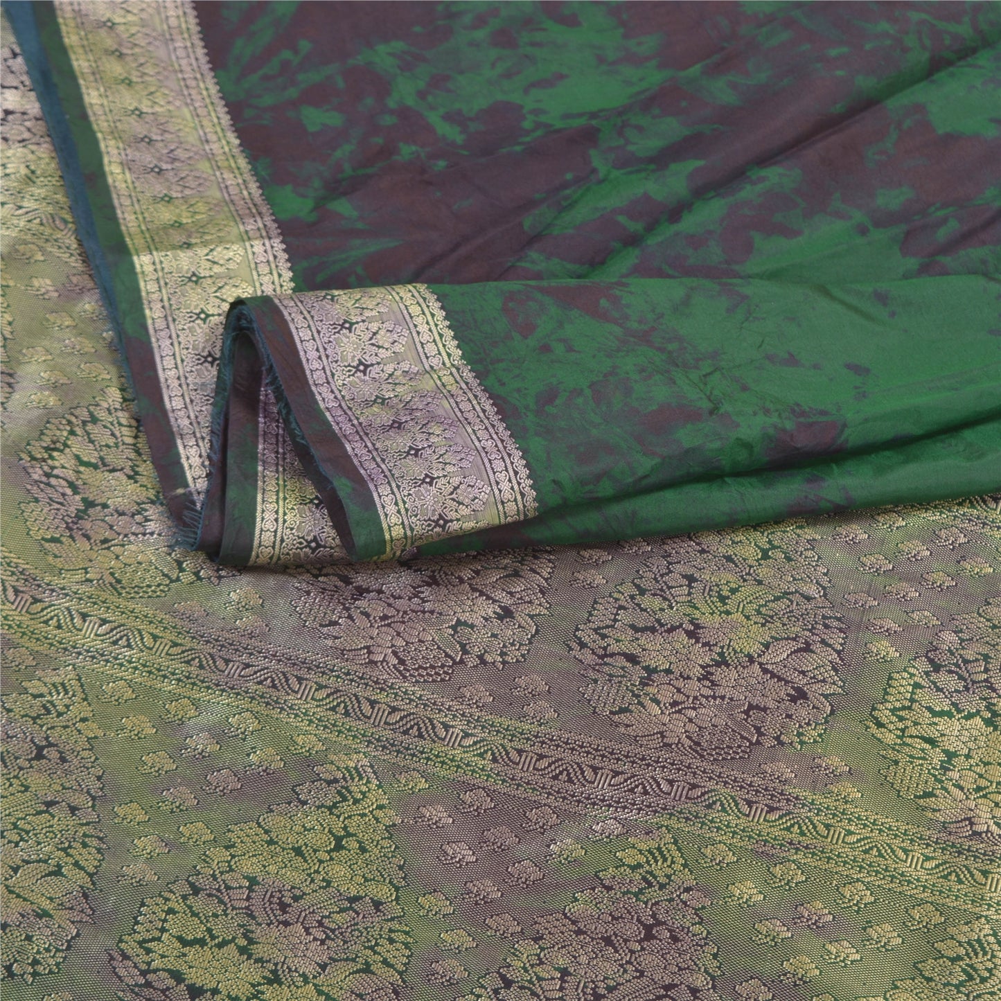 Sanskriti Vintage Green Sarees 100% Pure Silk Woven TIe-Dye Sari Craft Sustainable Fabric