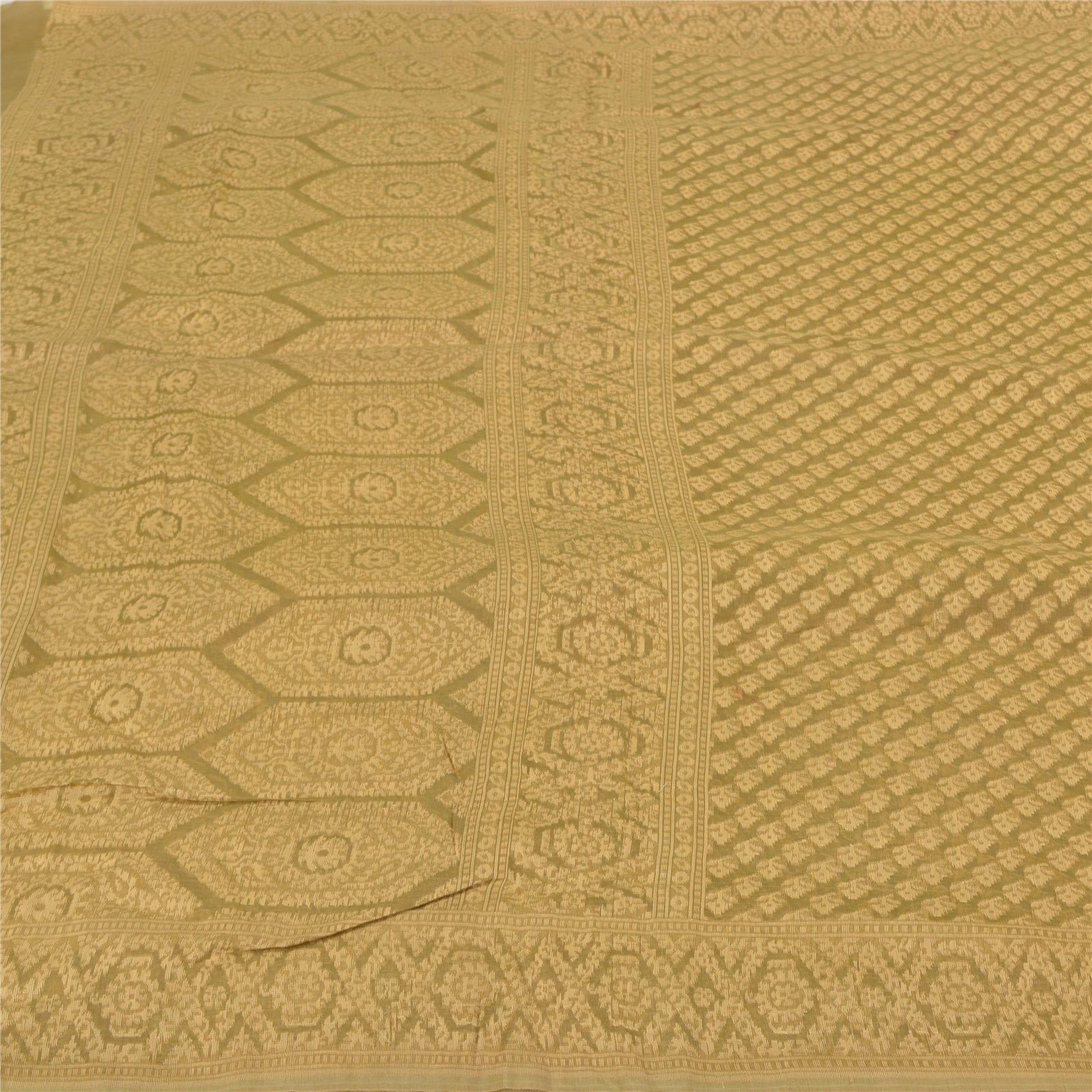 Sanskriti Vintage Green Pure Silk Sari: Hand-Woven Indian Eco-Friendly Fabric, Floral Design Create- Upcycled Sarongs, Scarves, Stoles