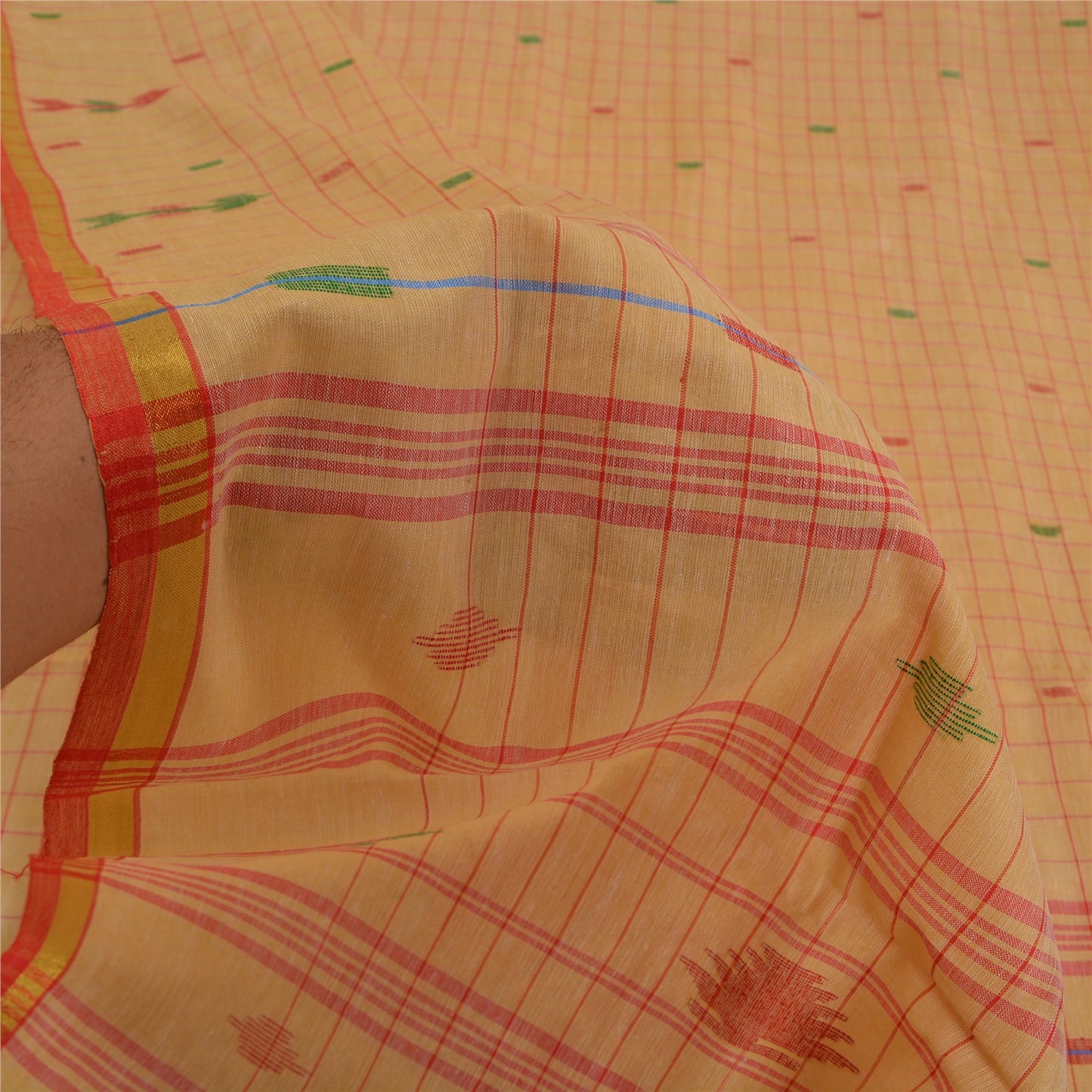 Sanskriti Vintage Cream Indian Sarees Blend Cotton Hand-Woven Tant Sari Sustainable Fabric