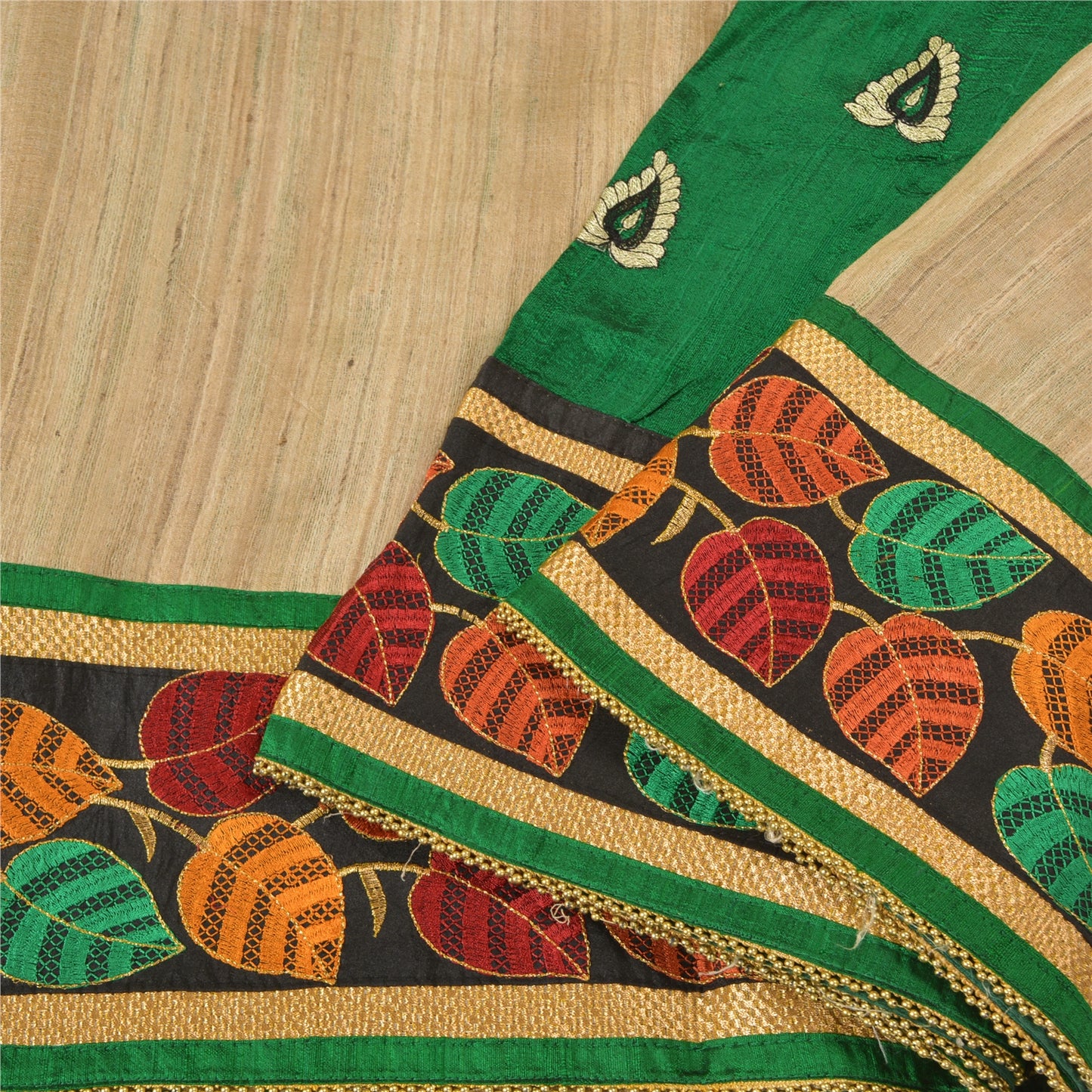 Sanskriti Vintage Elfenbens Sarees Ren Håndvævet Silke Broderet Sari Håndværk Bæredygtigt Stoff