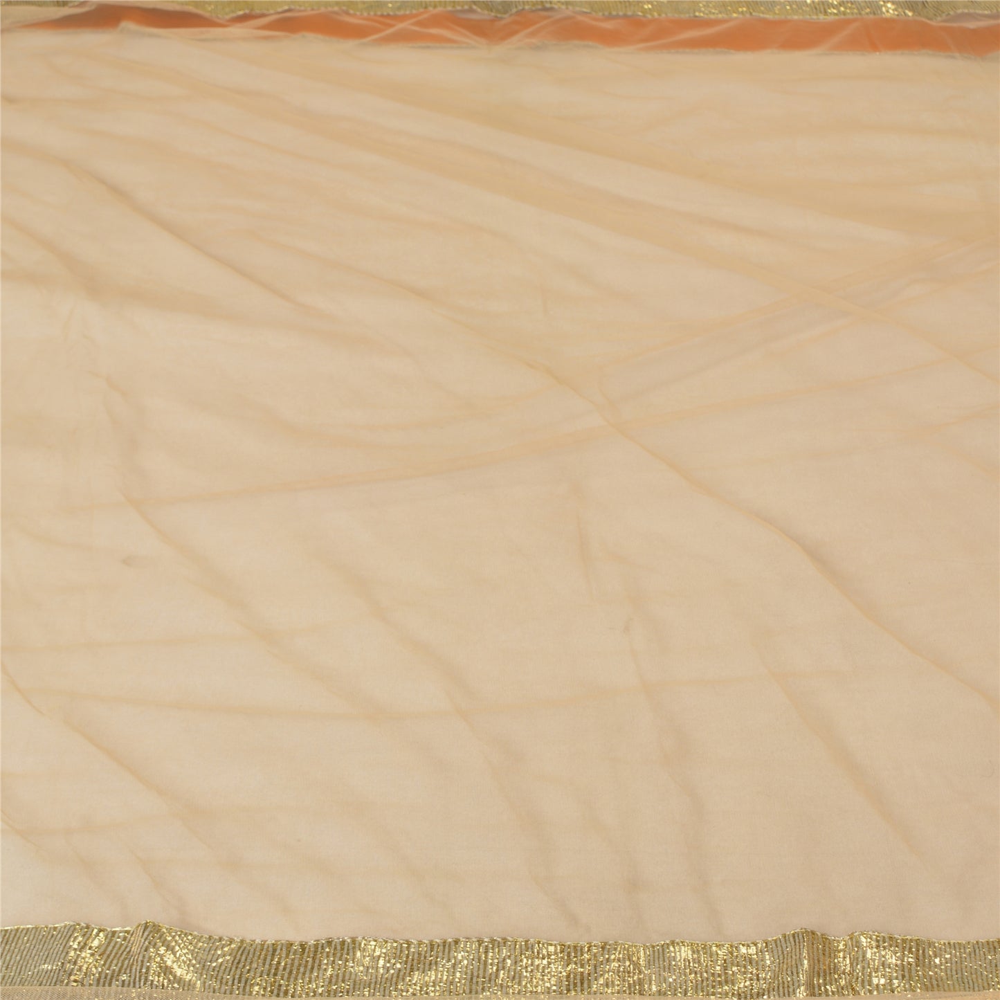 Санскритские винтажные персиковые сари из сетчатой ​​ткани Gota Work Premium Sari Craft Sustainable Fabric