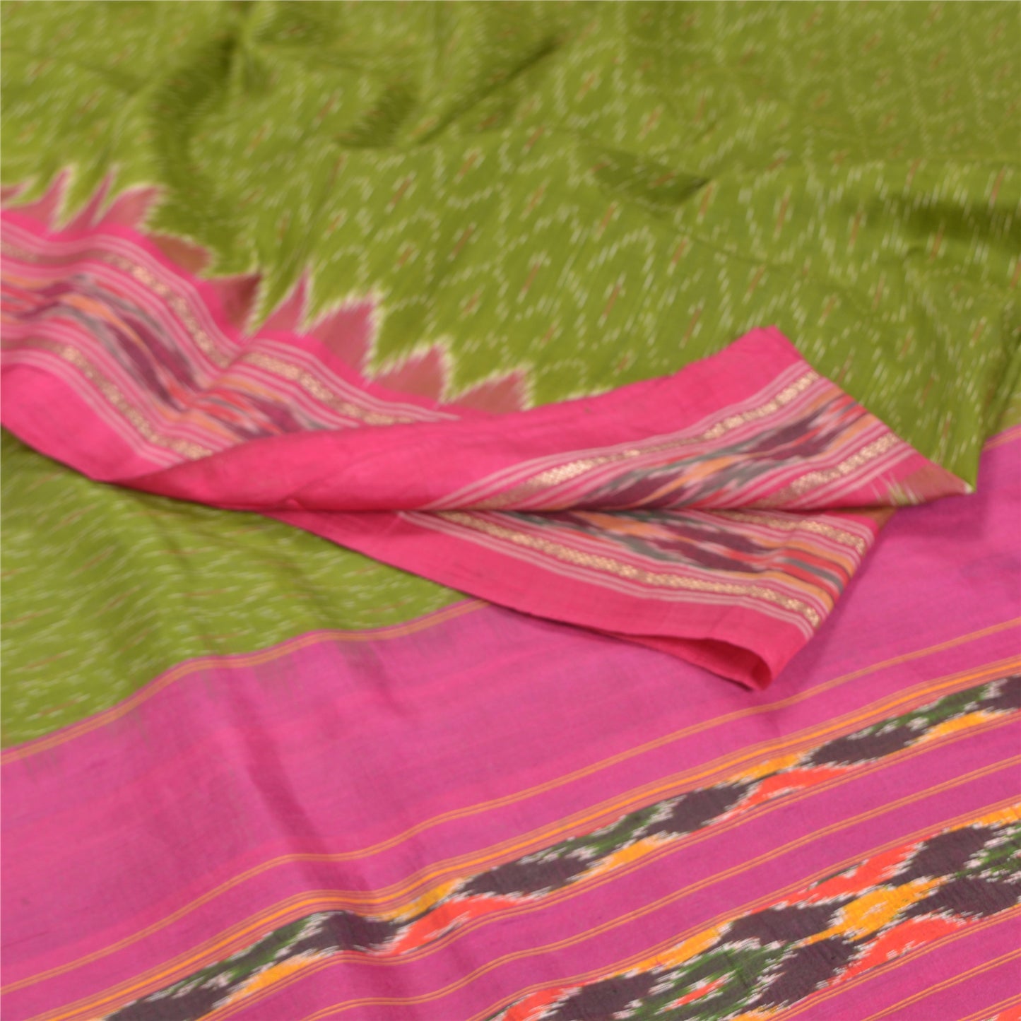 Sanskriti Vintage Green Saree 100% ren silke Ikat vævet arbejde Patola Ikat Sari
