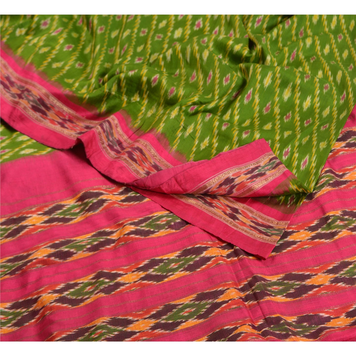 Sanskriti Vintage Sarees Green Pochampally Hand Woven Ikat Pure Silk Sari Sustainable Fabric